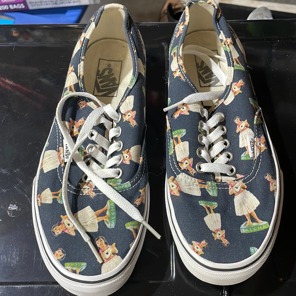 Unisex Vans Authentic Style - Hula Girls